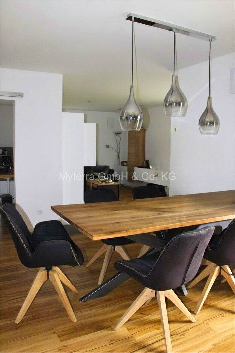 Modernes Mehrgenerationenhaus mit 3 Wohneinheiten & großem Grundstück in Alkofen