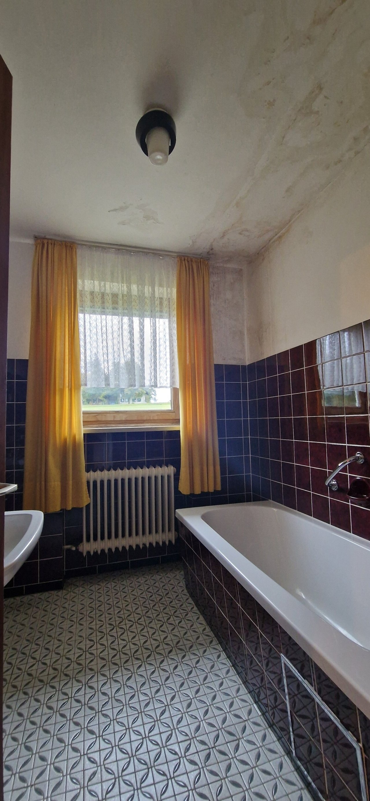 Badezimmer EG
