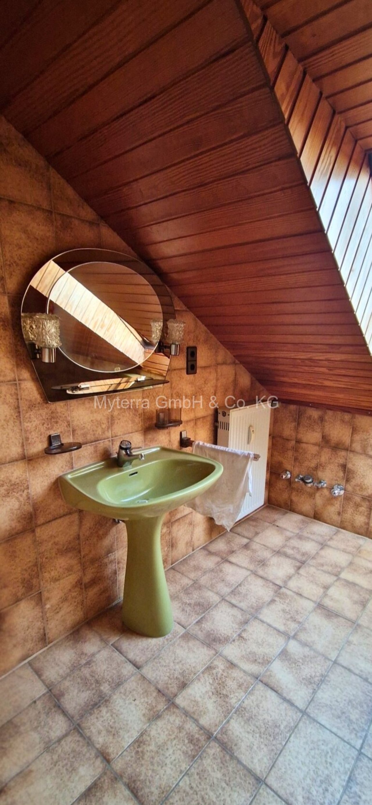 Badezimmer DG Badezimmer DG